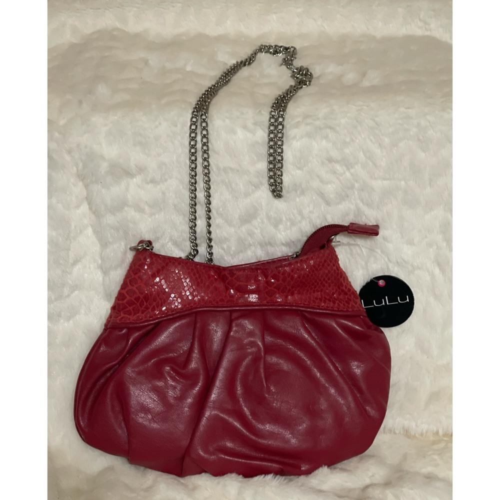 NEW Small Lulu Red Hand Bag with Long Chain Strap